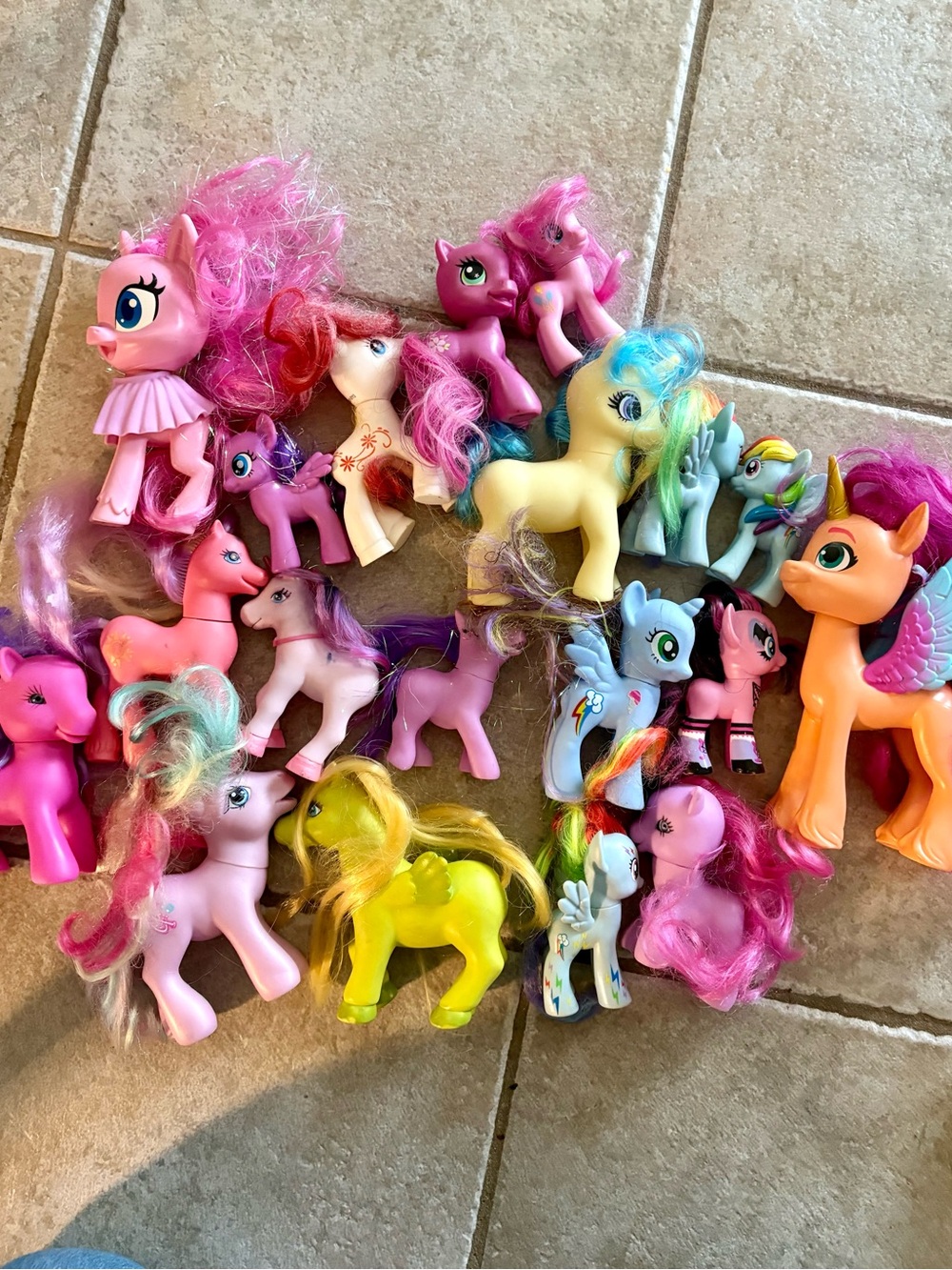 My Little Pony Figurines Lot - G3, G4 etc.